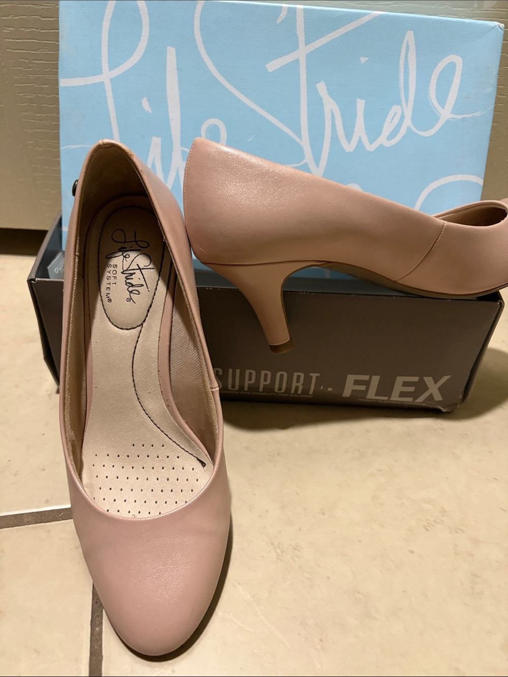 Life Stride Blush Pink Mid-Heel Pumps